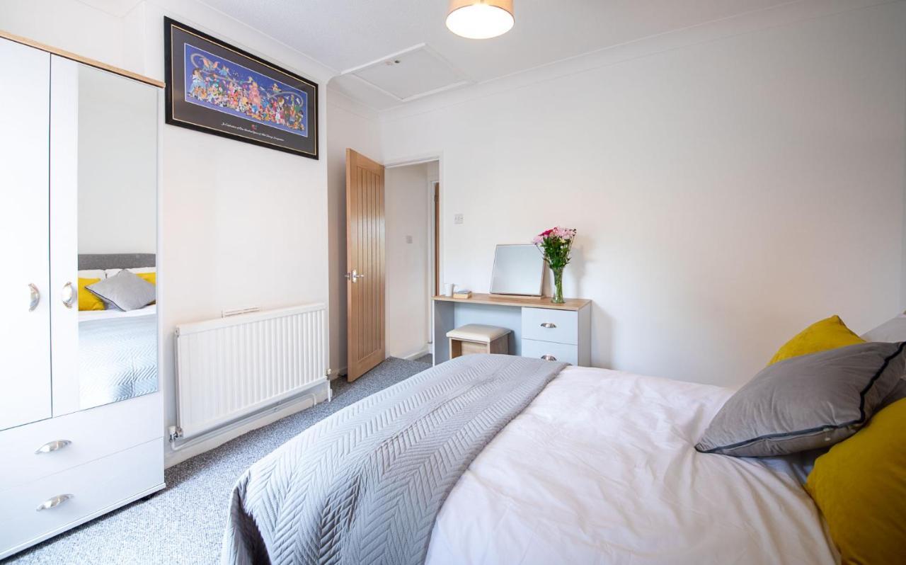 Bright 3 Bedroom Townhouse Near City Centre NWI Zewnętrze zdjęcie