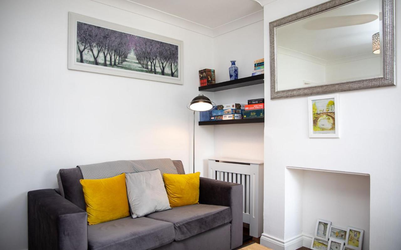 Bright 3 Bedroom Townhouse Near City Centre NWI Zewnętrze zdjęcie