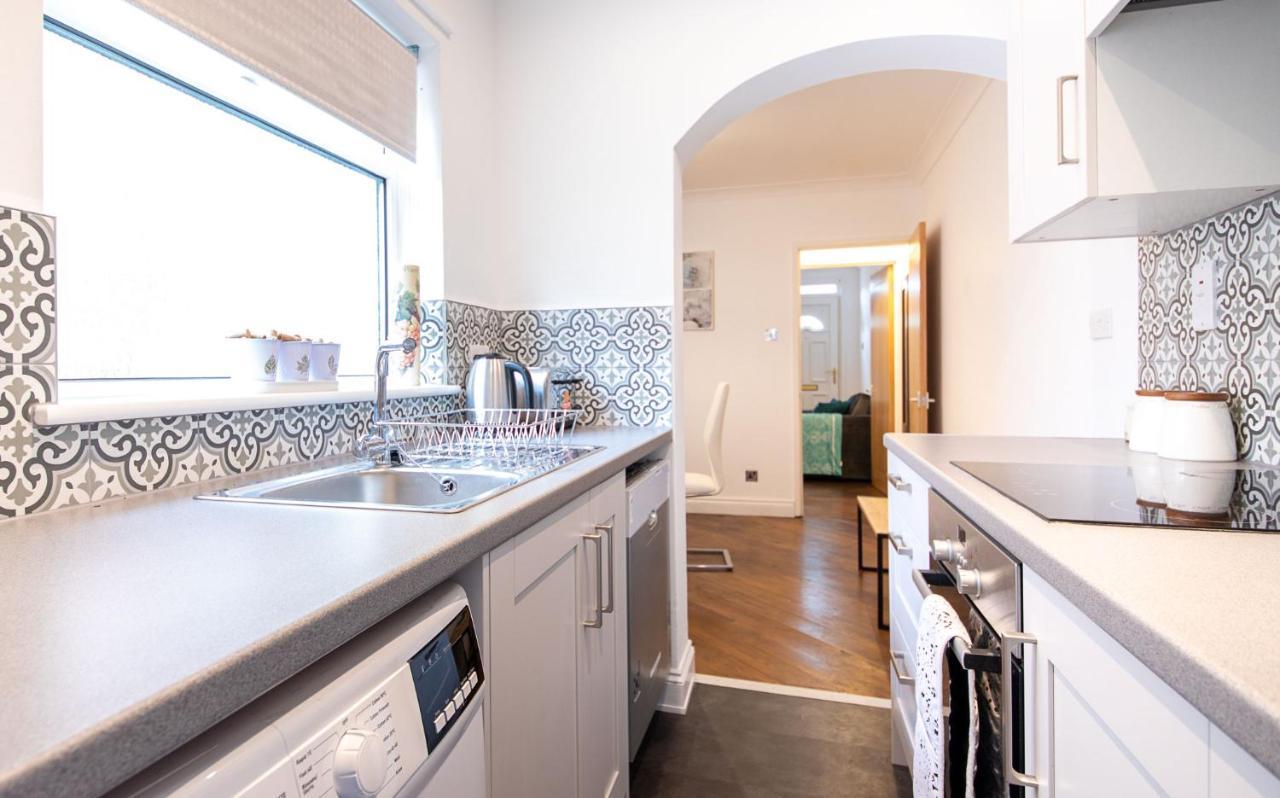 Bright 3 Bedroom Townhouse Near City Centre NWI Zewnętrze zdjęcie